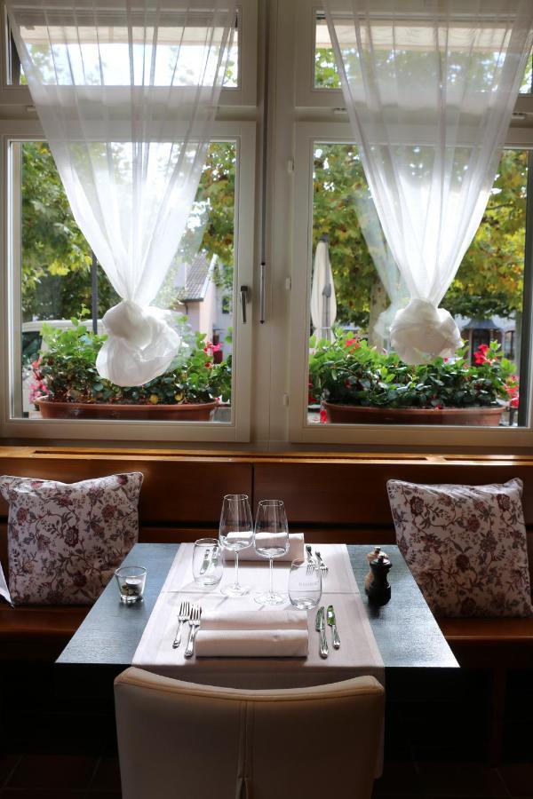 Auberge Au Lion D'Or Tannay Exterior foto